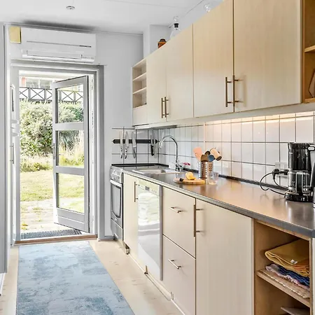 2 Bedroom Amazing In Svaneke