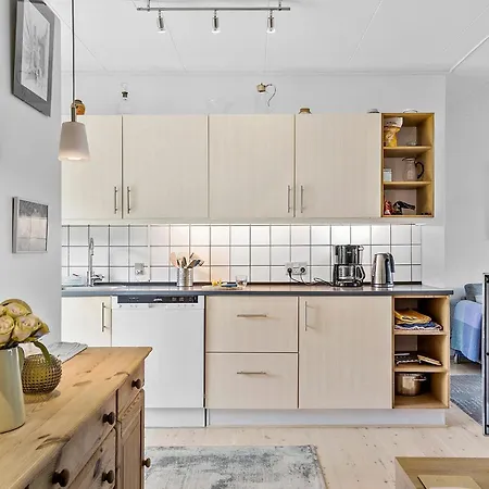 2 Bedroom Amazing In *