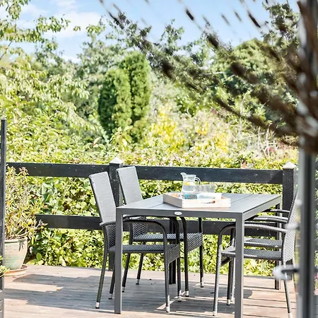 Ferienhaus 2 Bedroom Amazing In